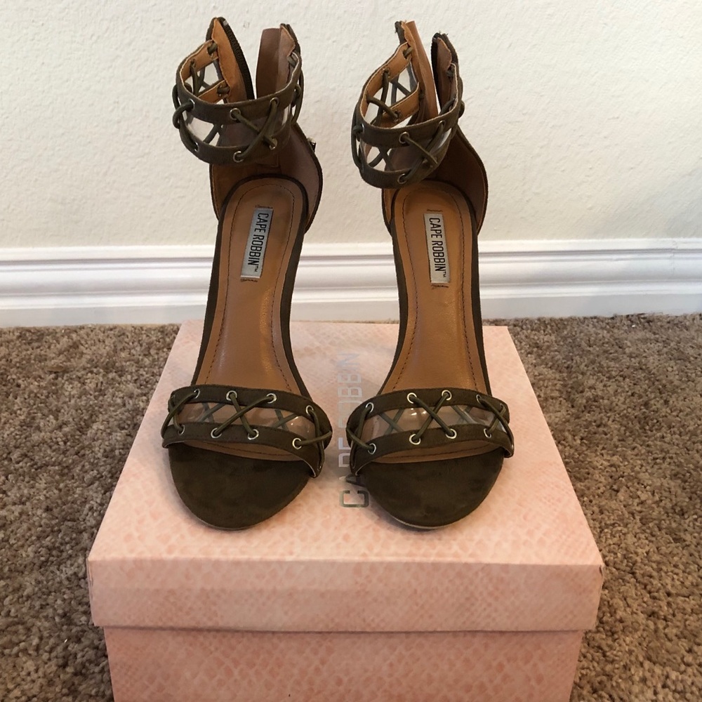 Olive Heels